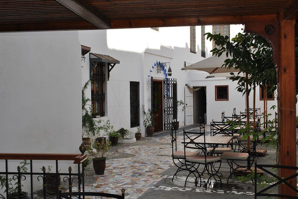 Hotel Blanco Riad Tetouan Exterior photo