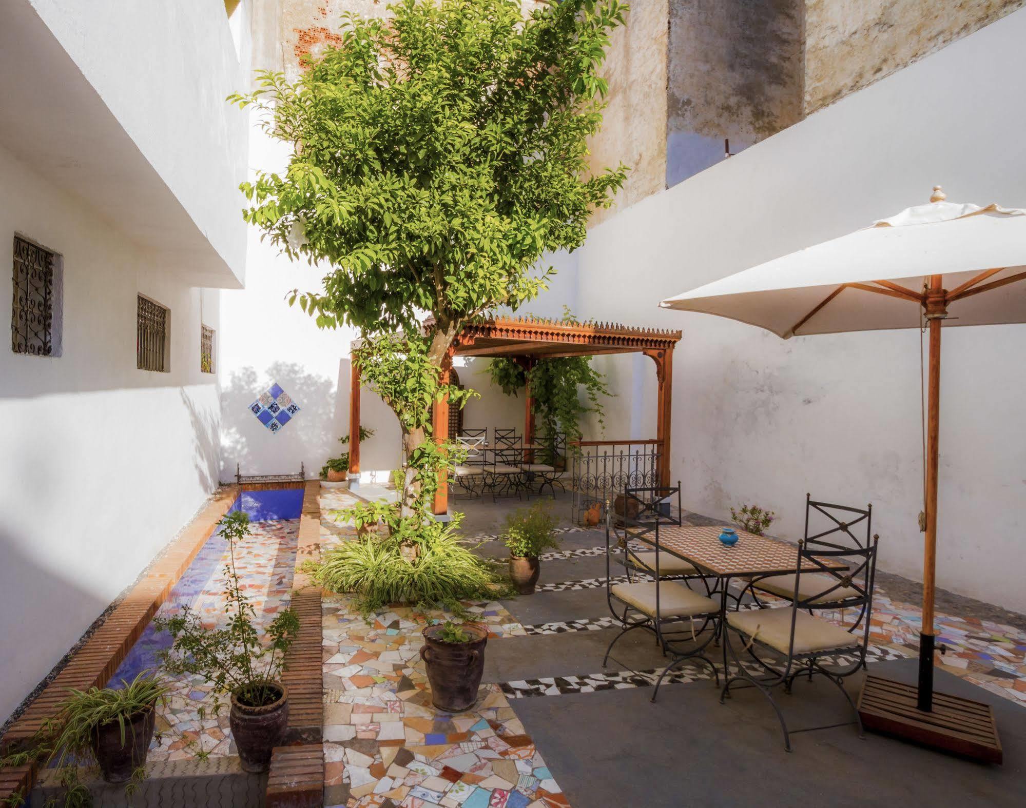 Hotel Blanco Riad Tetouan Exterior photo