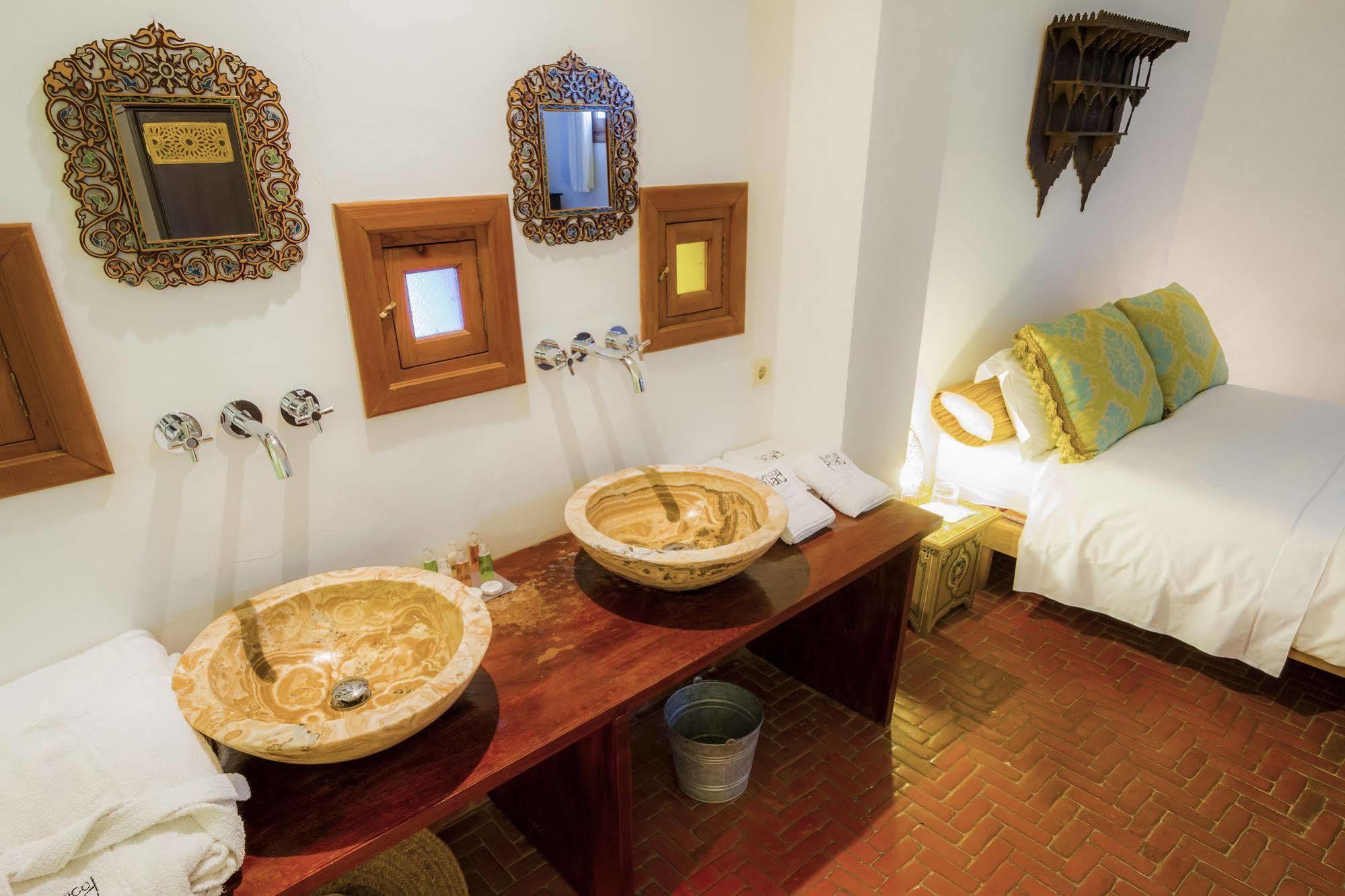 Hotel Blanco Riad Tetouan Exterior photo